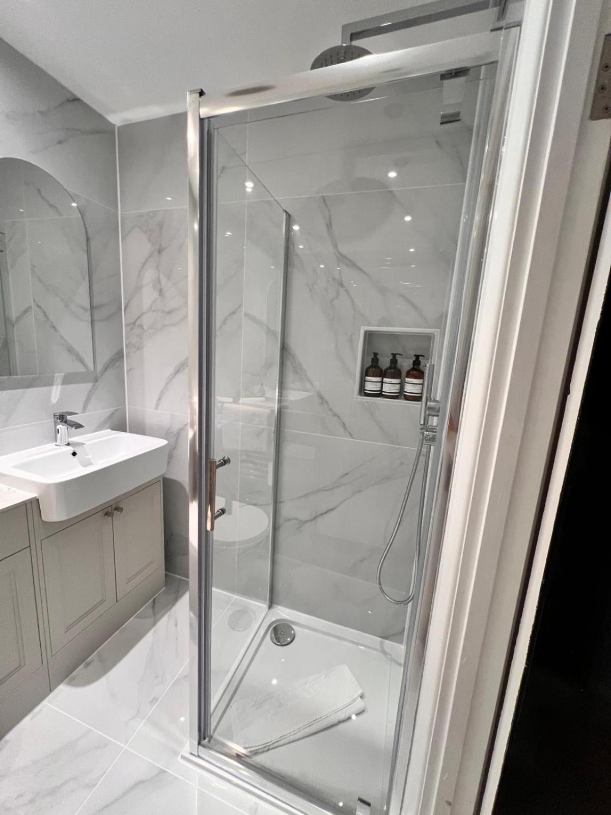 Elegant 1 Bedroom Flat Near Harrods Londres Extérieur photo